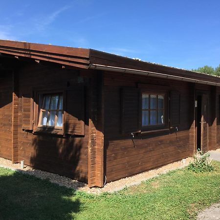 Abb Sportcenter Gaensefurth, Doppelzimmer Ohne Kueche, Standard Doppelzimmer Mit Kueche Hecklingen  Luaran gambar
